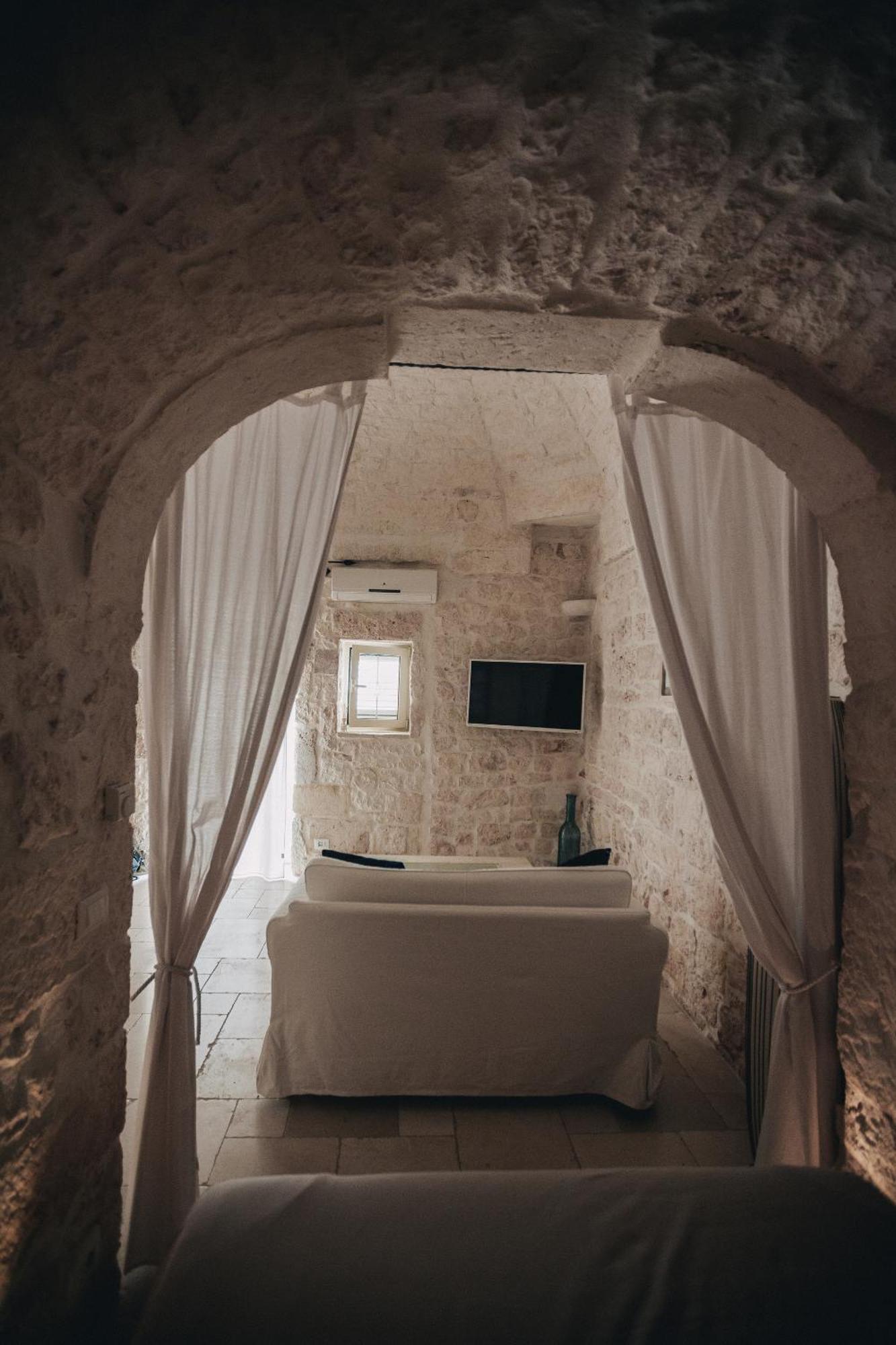 Casetta Garibaldi - Monolocale Storico Per Coppie A Ostuni * Ostuni